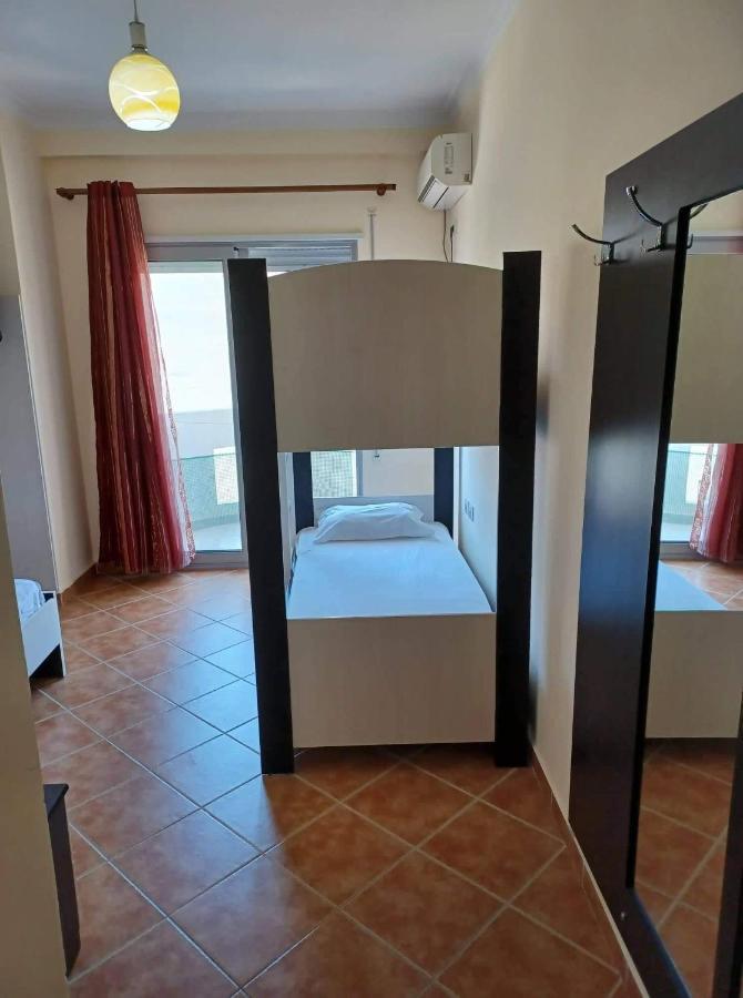 Ari Apartaments Vlorë 外观 照片