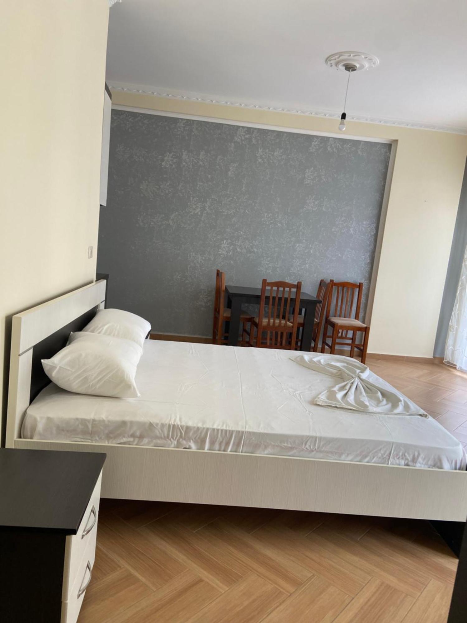 Ari Apartaments Vlorë 外观 照片